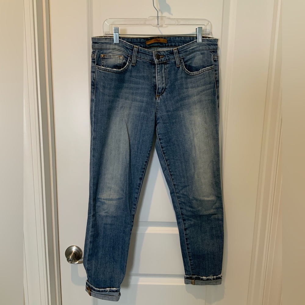 JOES JEANS size 29, tapered leg.